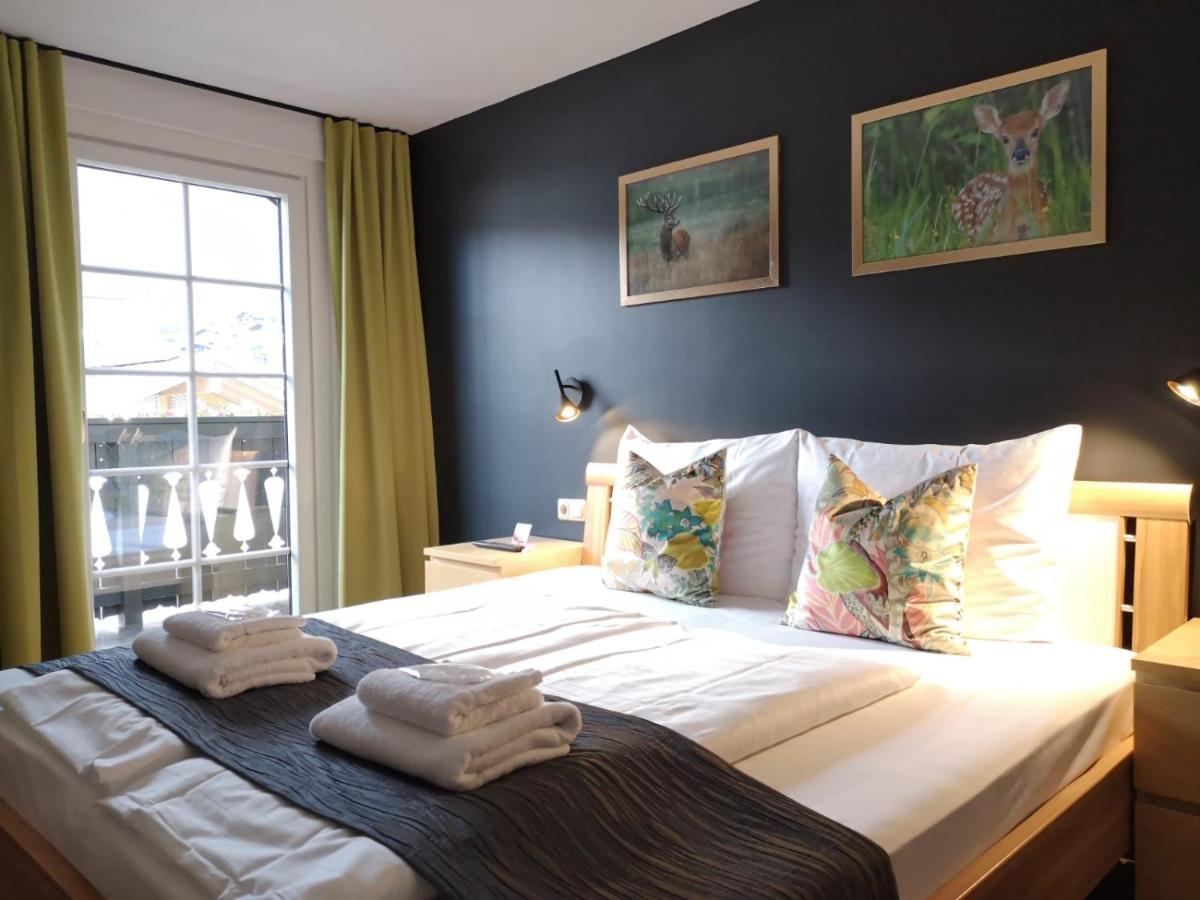 Seehotel Sissi Zell am See Esterno foto